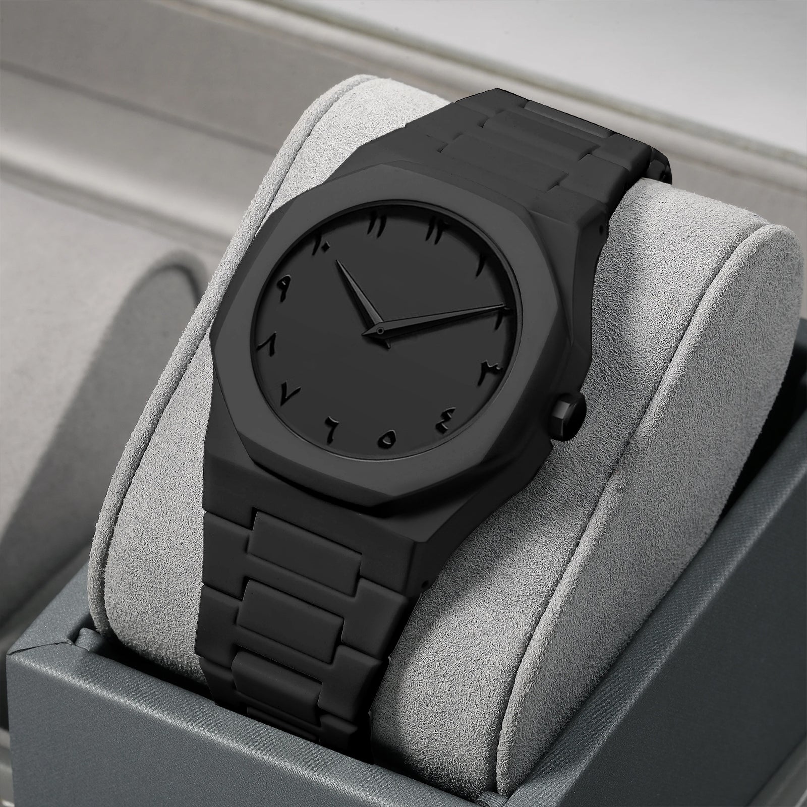 MONTRE FULL BLACK ARABE EDITION 2026 ®